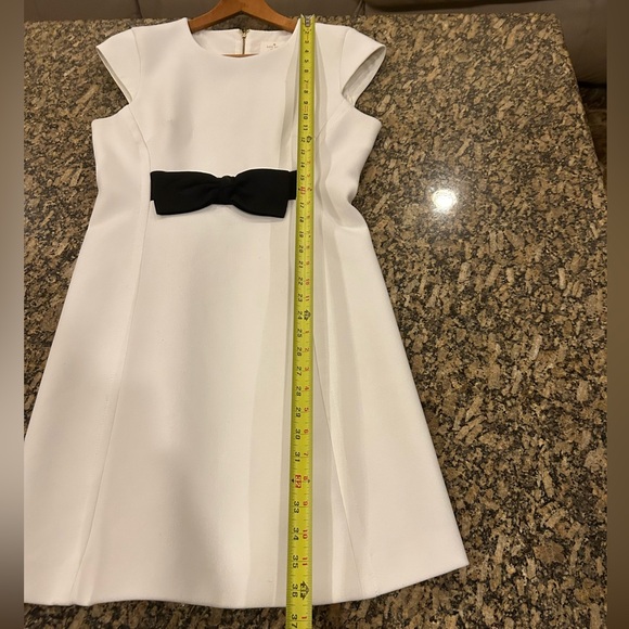 Kate Spade Stretch Crepe Bow Dress Size 6 White with Black Bow - Picture 14 of 16